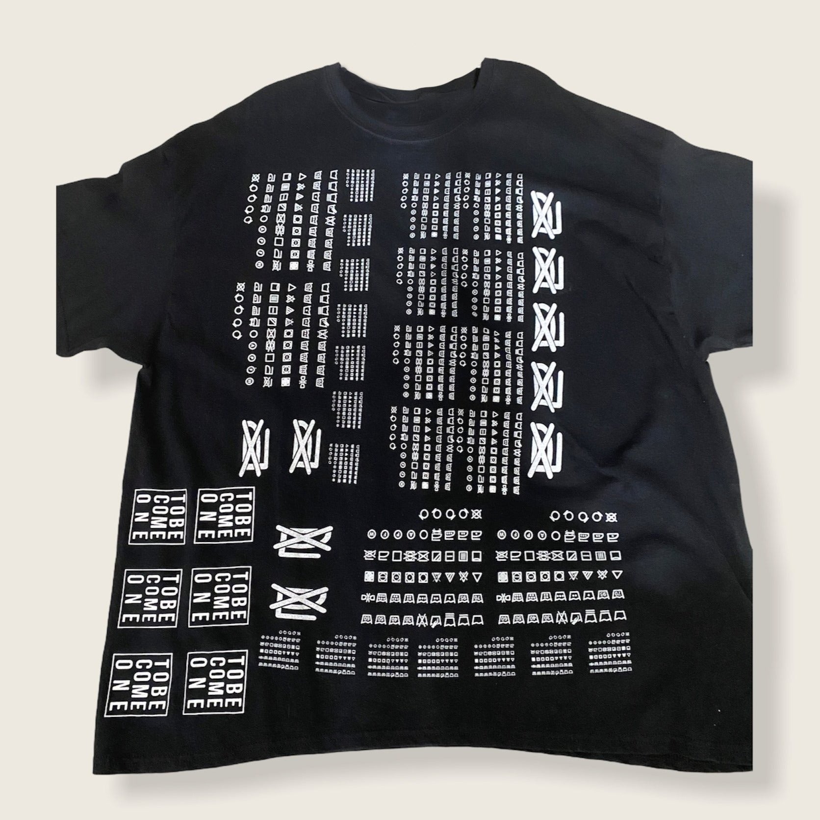 Short Sleeve Printed T-shirt- Black